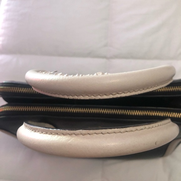 Kate Spade black and off white purse - Picture 5 of 8